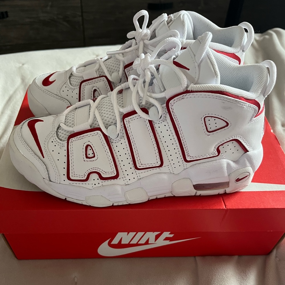 COPY - Nike Uptempo